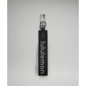 Never Lost Keychain Black